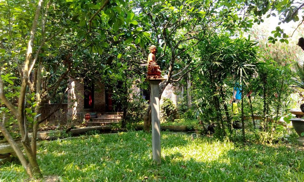 Tam Tinh Vien Homestay Hue Bagian luar foto
