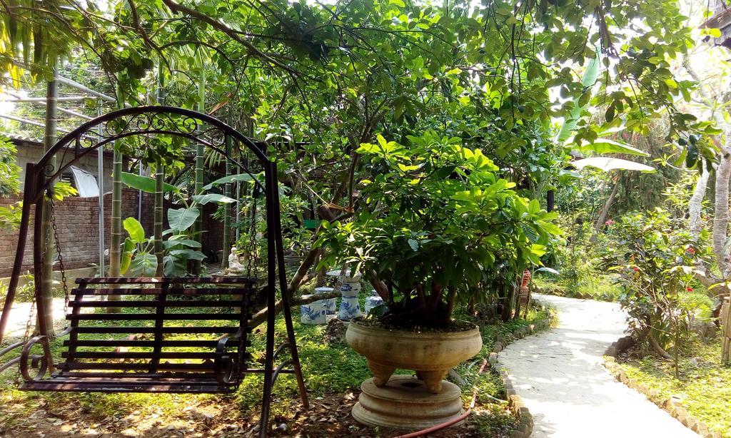 Tam Tinh Vien Homestay Hue Bagian luar foto