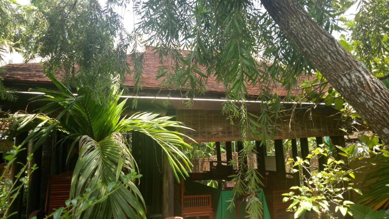 Tam Tinh Vien Homestay Hue Bagian luar foto